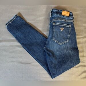 GUESS Power Curvy Mid Rise Jeans 27x29 Stretch Medium Wash Skinny Straight